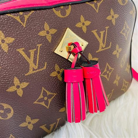 GORGEOUS! Louis Vuitton Saintonge Freesia Monogram